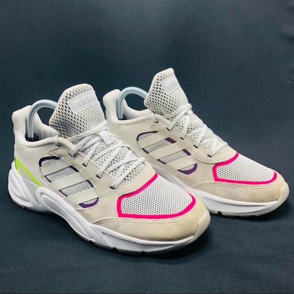 Adidas Women's 90s Valasion Running Shoe - Picture 1 of 11